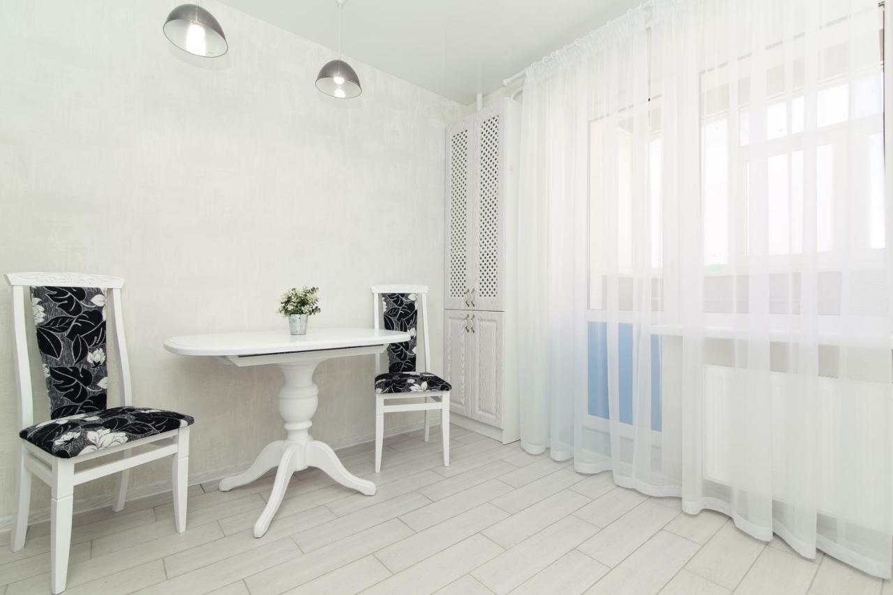 Luxury Apart-Hotel On Kondrateva Street Sumy Εξωτερικό φωτογραφία